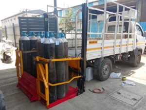 Logistics tail lifts