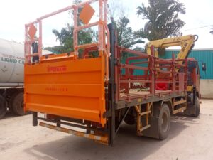 Loading Tail Lift