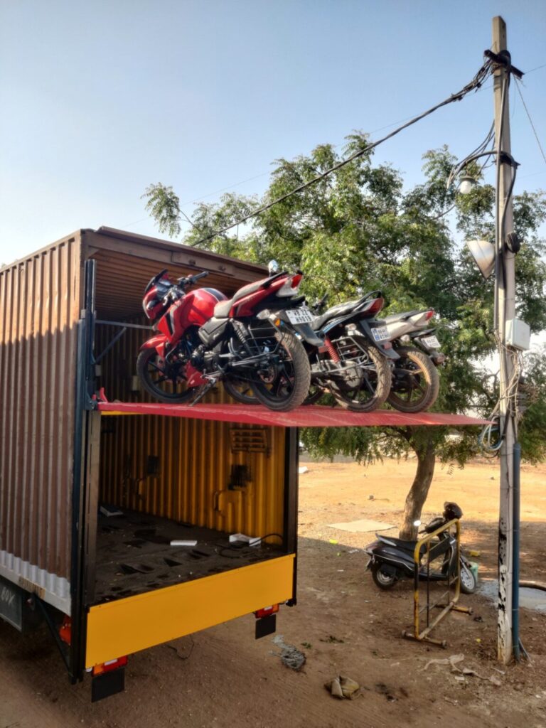Multi Deck Lift